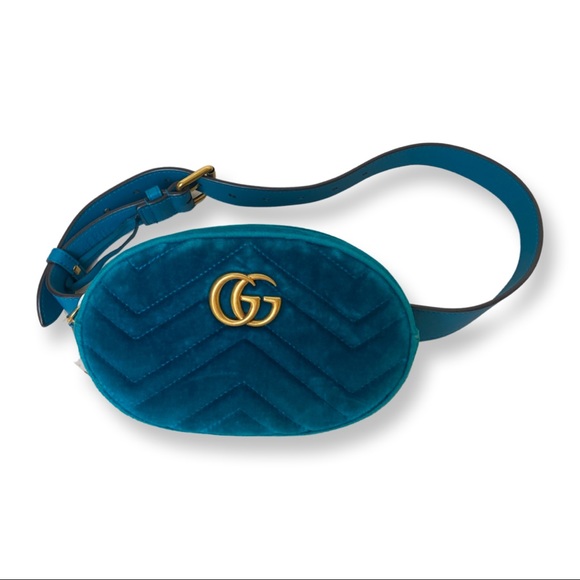 GUCCI GG MARMONT MATELASSE VELVET BELT BAG - Picture 2 of 6